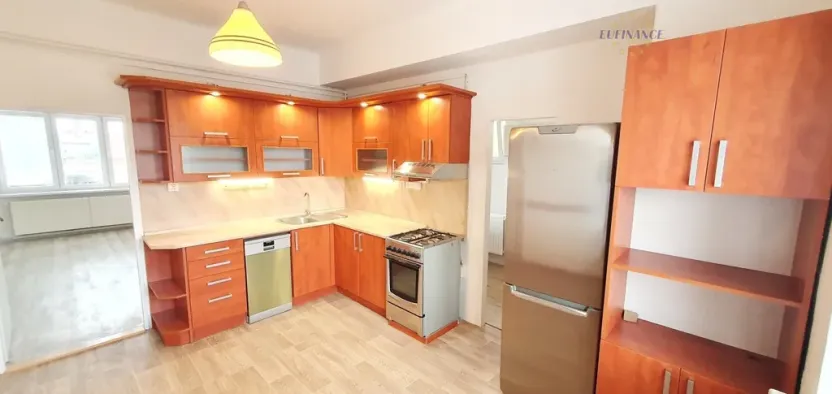 Pronájem bytu 1+1, Kralupy nad Vltavou - Lobeček, Máchova, 50 m2