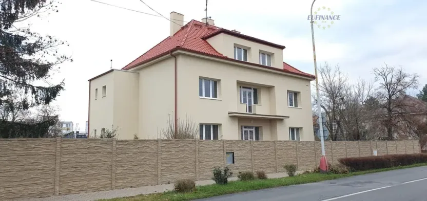 Pronájem bytu 1+1, Kralupy nad Vltavou - Lobeček, Máchova, 50 m2