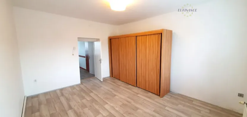 Pronájem bytu 1+1, Kralupy nad Vltavou - Lobeček, Máchova, 50 m2