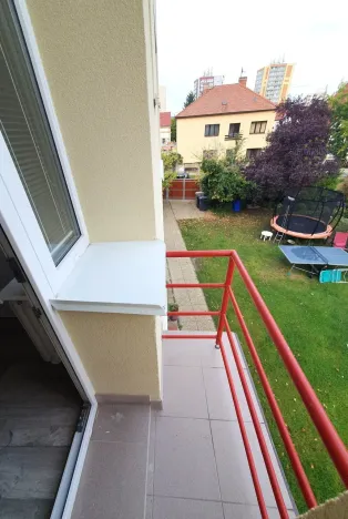 Pronájem bytu 1+1, Kralupy nad Vltavou - Lobeček, Máchova, 50 m2
