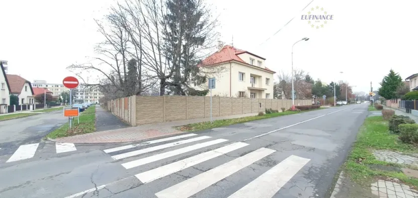 Pronájem bytu 1+1, Kralupy nad Vltavou - Lobeček, Máchova, 50 m2