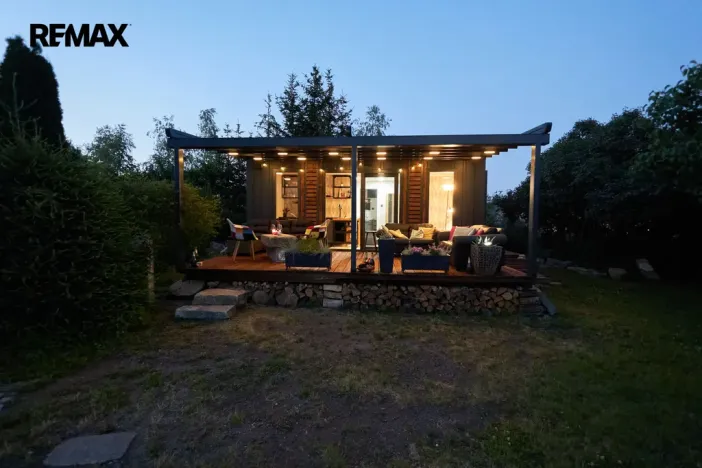 Prodej atypického bytu, Ostrov, Karlovarská, 39 m2