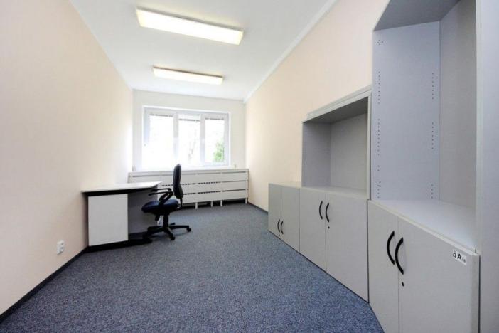 Pronájem kanceláře, Praha - Strašnice, Počernická, 148 m2