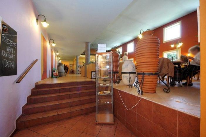 Pronájem kanceláře, Praha - Strašnice, Počernická, 148 m2