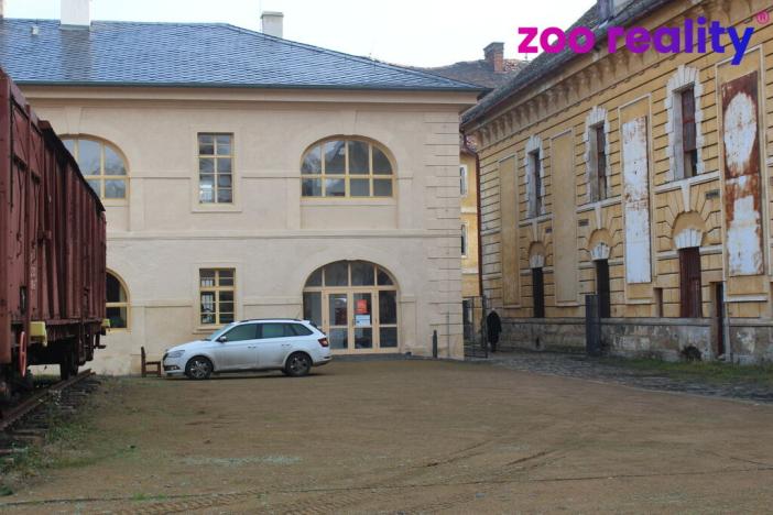 Pronájem kanceláře, Terezín, Akademická, 131 m2