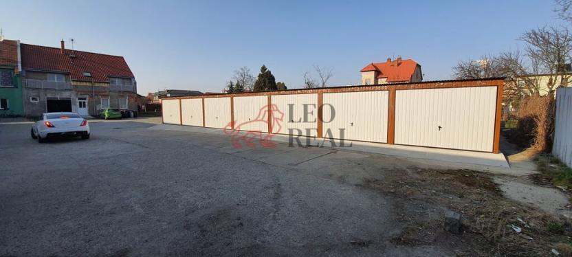 Pronájem garáže, Chropyně, Ječmínkova, 21 m2