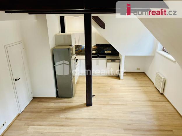 Prodej bytu 2+kk, Mariánské Lázně, Chopinova, 70 m2