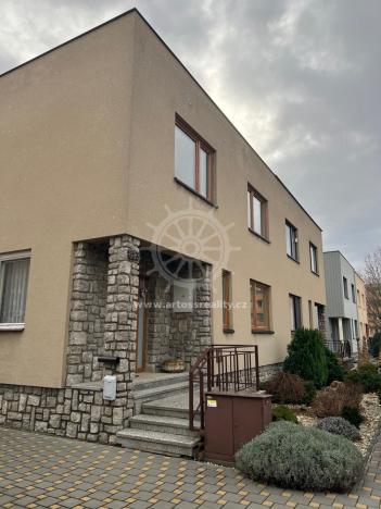 Prodej rodinného domu, Újezd u Brna, Na Zahrádkách, 227 m2
