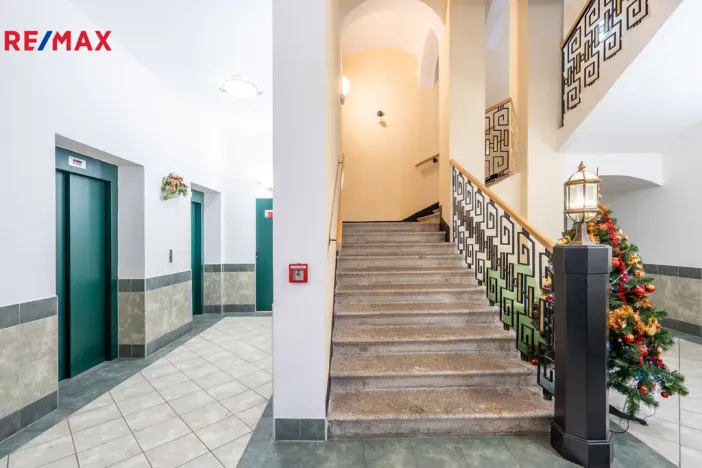 Prodej bytu 3+1, Karlovy Vary, Mariánskolázeňská, 119 m2