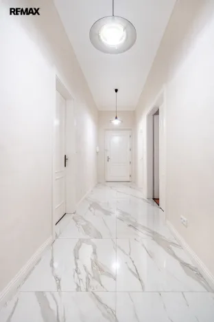 Prodej bytu 3+1, Karlovy Vary, Mariánskolázeňská, 119 m2