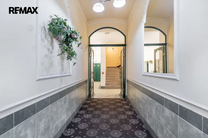 Prodej bytu 3+1, Karlovy Vary, Mariánskolázeňská, 119 m2