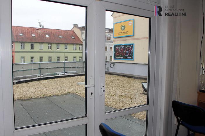 Pronájem kanceláře, Karlovy Vary - Rybáře, Sokolovská, 270 m2