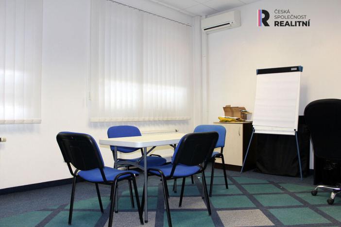 Pronájem kanceláře, Karlovy Vary - Rybáře, Sokolovská, 270 m2