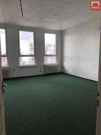 Pronájem kanceláře, Olomouc - Chválkovice, 318 m2