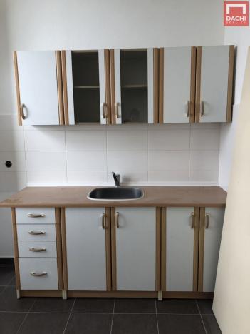 Pronájem kanceláře, Olomouc - Chválkovice, 318 m2