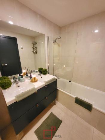 Prodej bytu 4+kk, Benidorm - Finestrat, Španělsko, 148 m2