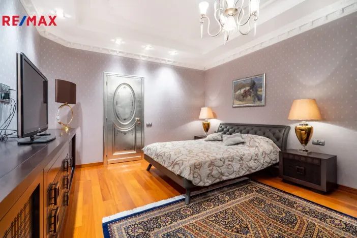 Prodej bytu 5+1, Karlovy Vary, U Imperiálu, 253 m2