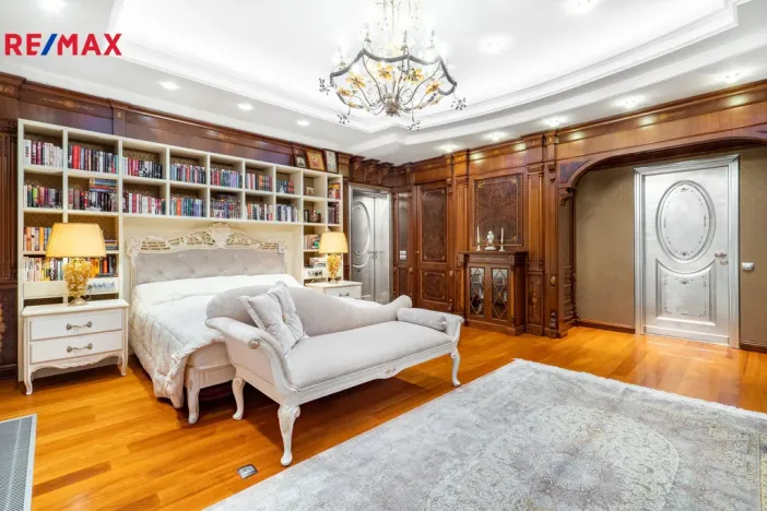 Prodej bytu 5+1, Karlovy Vary, U Imperiálu, 253 m2