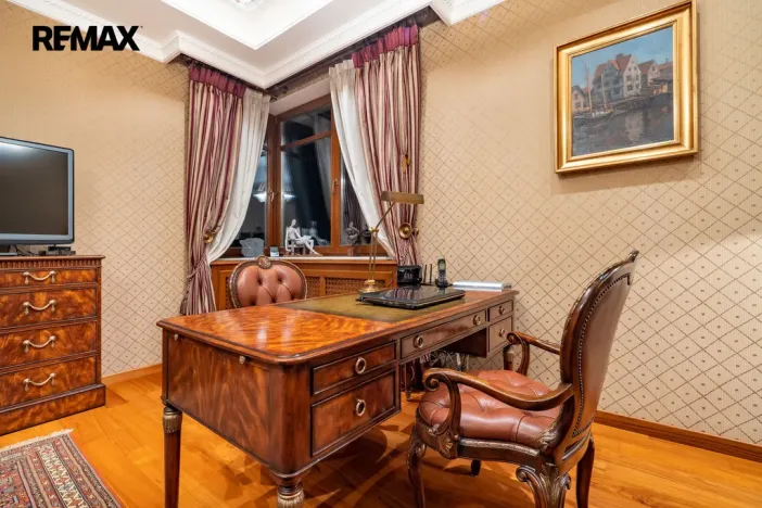 Prodej bytu 5+1, Karlovy Vary, U Imperiálu, 253 m2