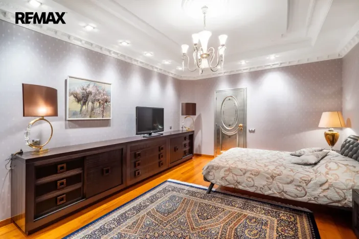 Prodej bytu 5+1, Karlovy Vary, U Imperiálu, 253 m2