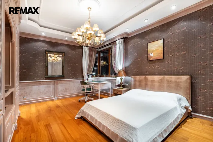 Prodej bytu 5+1, Karlovy Vary, U Imperiálu, 253 m2
