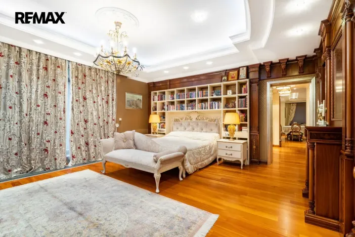 Prodej bytu 5+1, Karlovy Vary, U Imperiálu, 253 m2