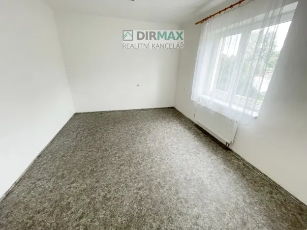 Prodej výrobních prostor, Klatovy - Luby, 3000 m2