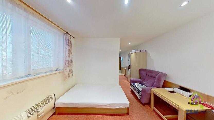 Prodej kanceláře, Karlovy Vary, Okružní, 556 m2