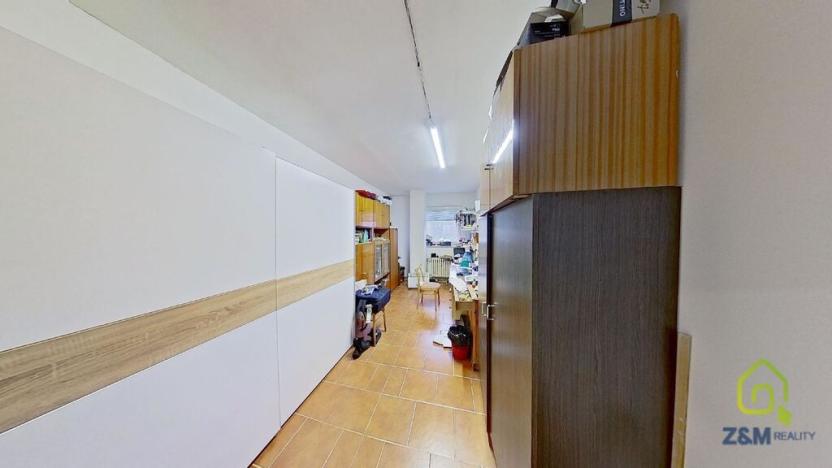 Prodej kanceláře, Karlovy Vary, Okružní, 556 m2