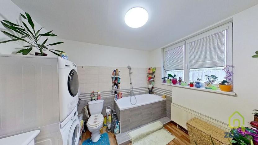 Prodej kanceláře, Karlovy Vary, Okružní, 556 m2