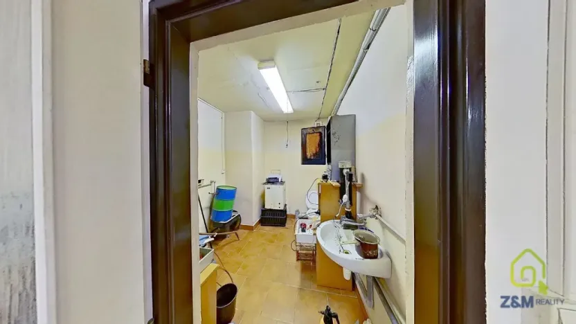 Prodej kanceláře, Karlovy Vary, Okružní, 556 m2