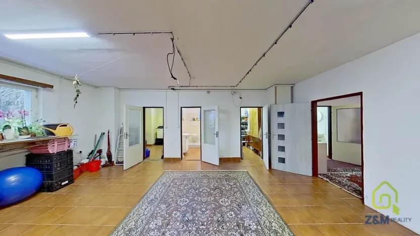 Prodej kanceláře, Karlovy Vary, Okružní, 556 m2