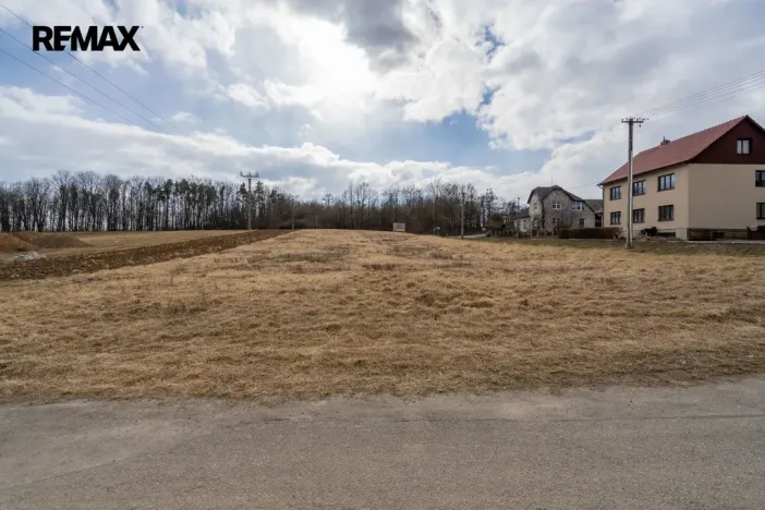 Prodej pozemku pro bydlení, Jinošov, 3987 m2