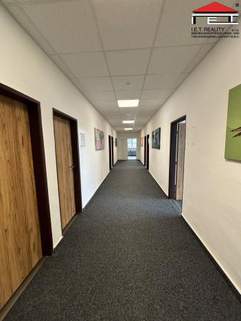 Pronájem kanceláře, Ostrava - Kunčice, Frýdecká, 600 m2