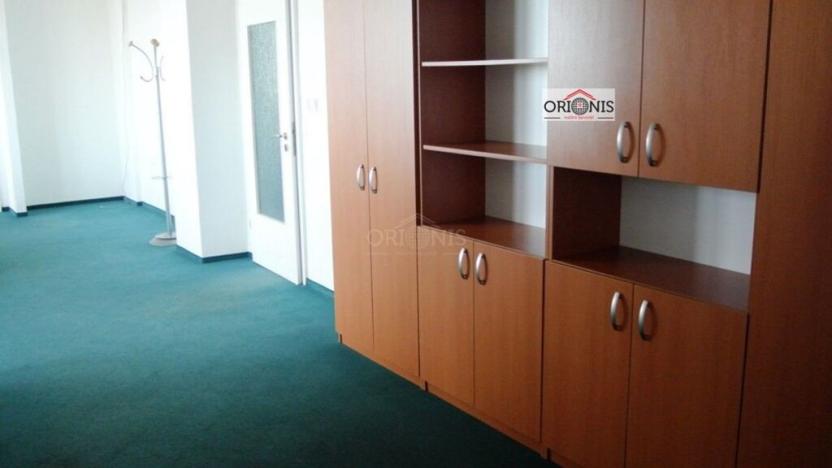 Pronájem kanceláře, Chomutov, Bezručova, 50 m2