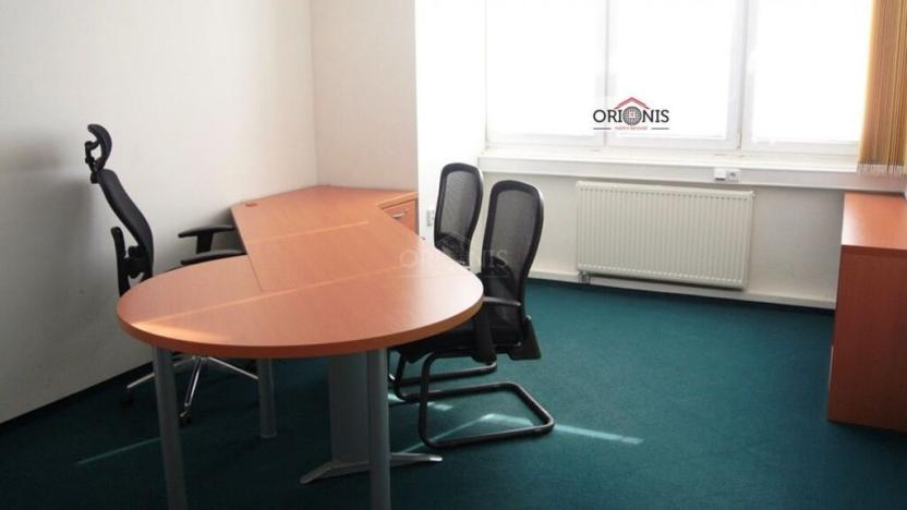 Pronájem kanceláře, Chomutov, Bezručova, 50 m2