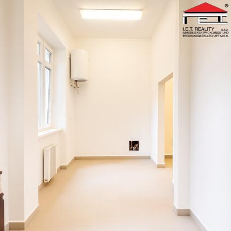 Pronájem ordinace, Brno, Kounicova, 46 m2