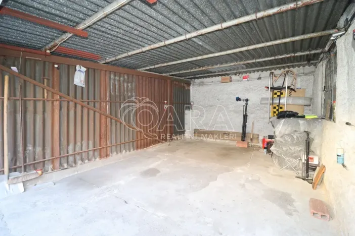 Prodej garáže, Praha - Žižkov, Čajkovského, 16 m2