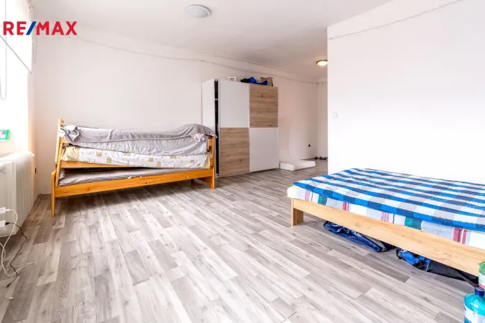 Prodej činžovního domu, Dašice, náměstí T. G. Masaryka, 450 m2