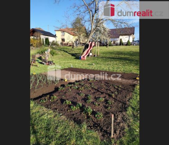 Prodej pozemku pro bydlení, Máslovice, 970 m2