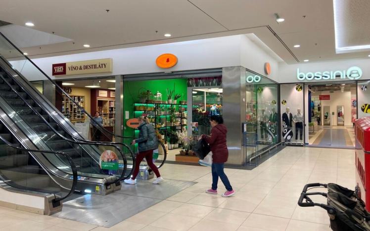 Pronájem obchodního prostoru, Teplice, náměstí Svobody, 39 m2