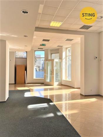 Pronájem obchodního prostoru, Ostrava, Masarykovo náměstí, 240 m2