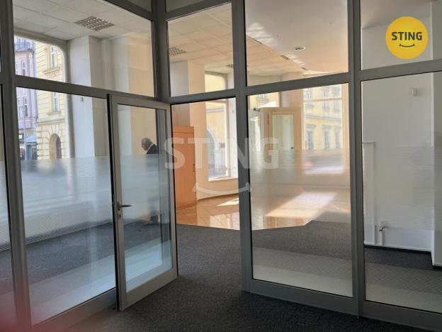 Pronájem obchodního prostoru, Ostrava, Masarykovo náměstí, 240 m2