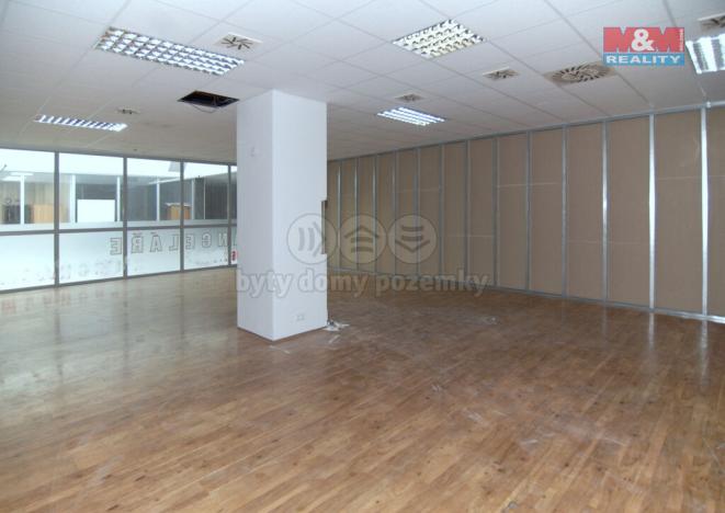 Pronájem kanceláře, Ostrava - Moravská Ostrava, Masarykovo náměstí, 110 m2