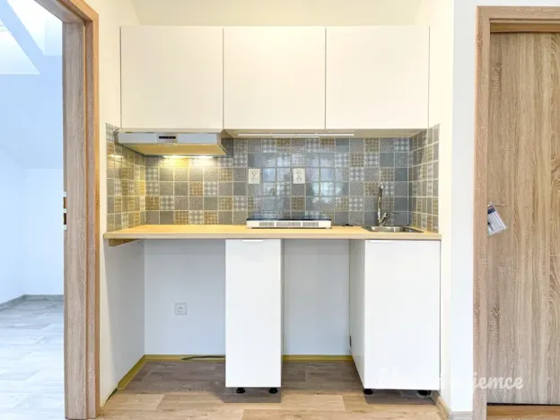 Pronájem bytu 3+kk, Brno, Šimáčkova, 36 m2