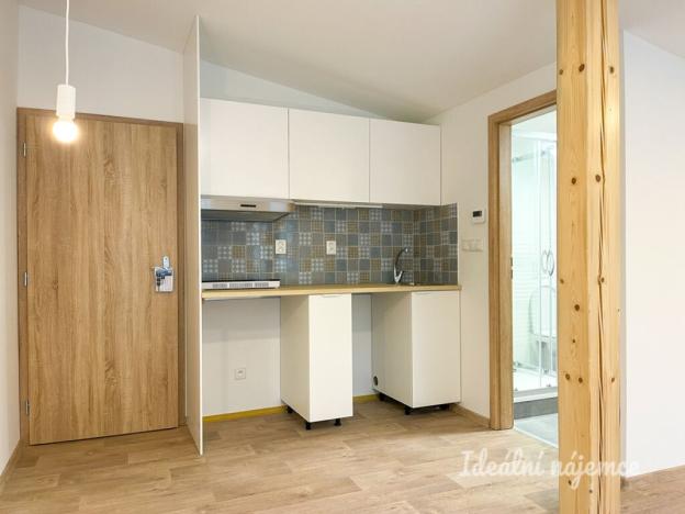 Pronájem bytu 1+kk, Brno - Líšeň, Šimáčkova, 22 m2