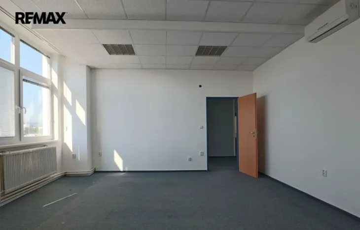 Prodej kanceláře, Prostějov, Kojetínská, 1280 m2