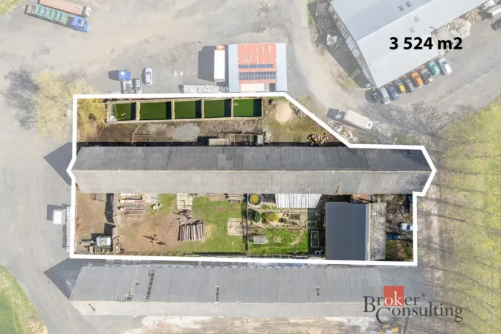 Prodej zemědělského objektu, Kněžice, 1850 m2