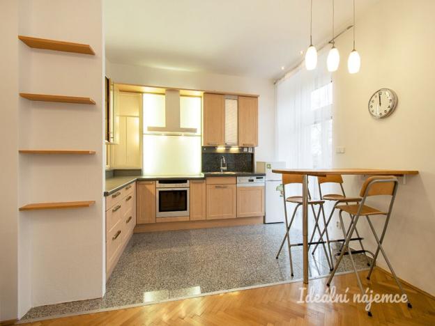 Pronájem bytu 2+kk, Praha - Vinohrady, náměstí Jiřího z Lobkovic, 78 m2