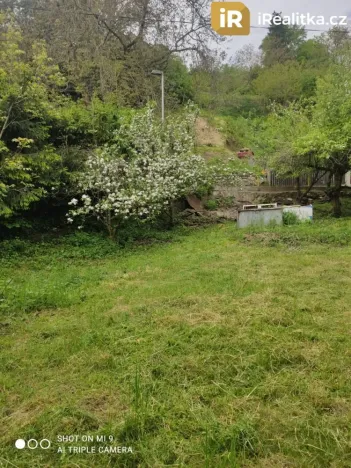 Prodej zahrady, Vinec, 251 m2